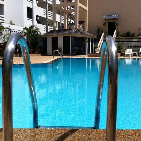 Marina Inn Pattaya Eksteriør bilde